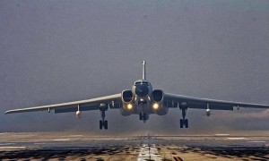 六代舰载机出世！轰-6N洲际打击亮剑，西飞双线布局颠覆空战规则